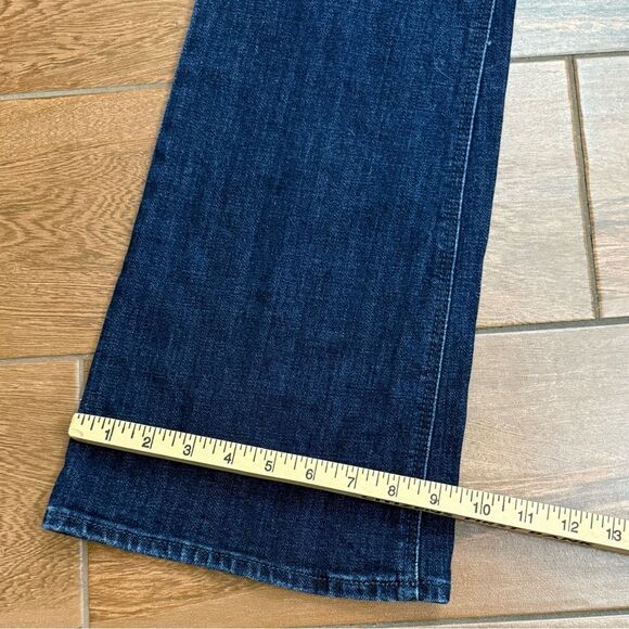 Old Navy Extra High Rise Flare Secret Smooth Pockets Size 12 TALL - Picture 6 of 7